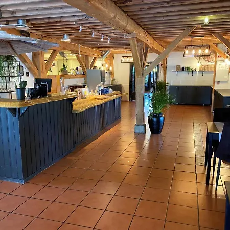 Sunde Fjord Hotel, Free And Easy Parking Hotel Solavagen