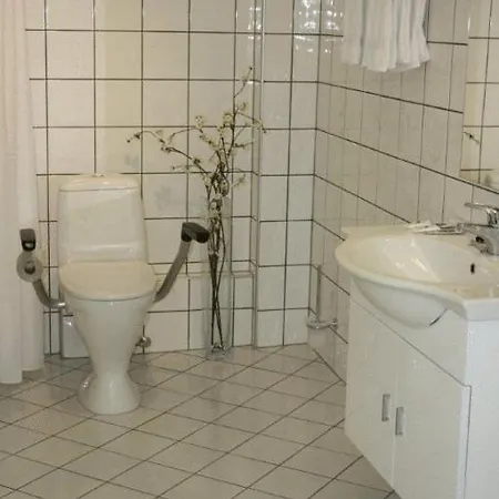 Sunde Fjord Hotel, Free And Easy Parking