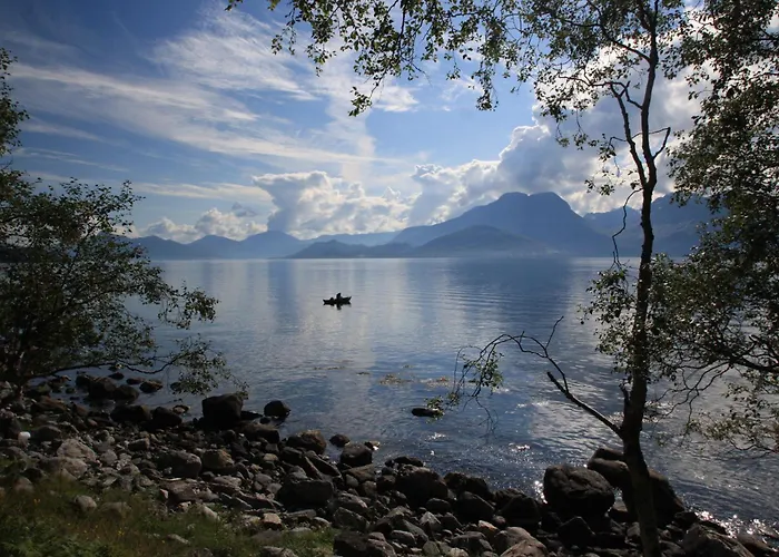 Szálloda Sunde Fjord Hotel, Free And Easy Parking