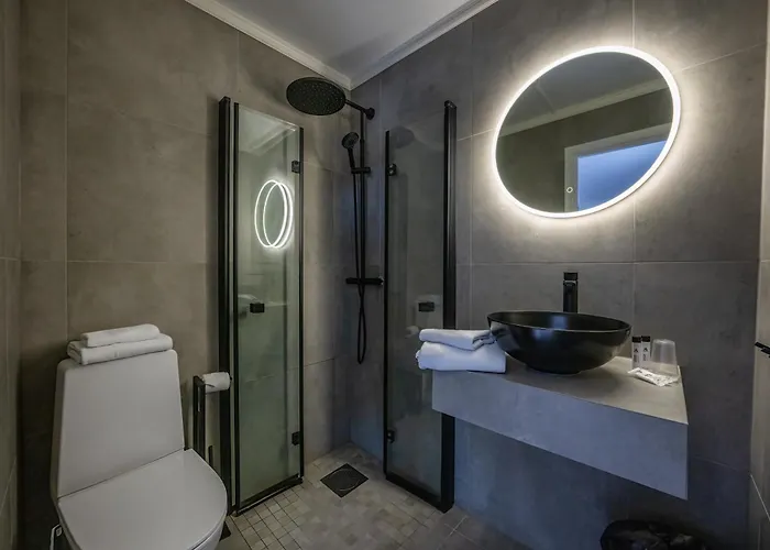 酒店 Sunde Fjord Hotel, Free And Easy Parking